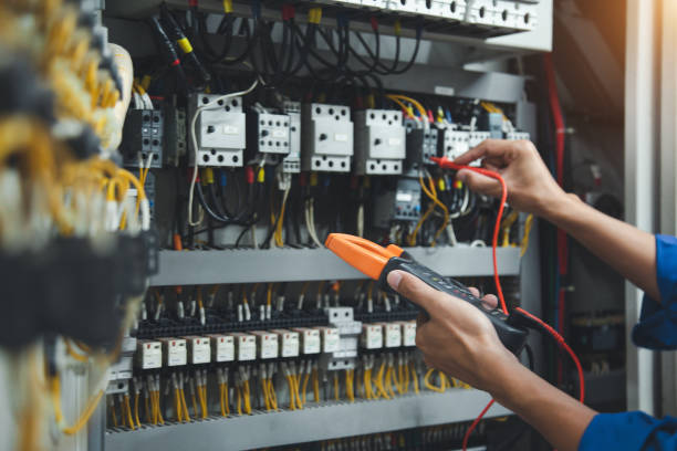 Best Local Electrician Companies  in Wamego, KS