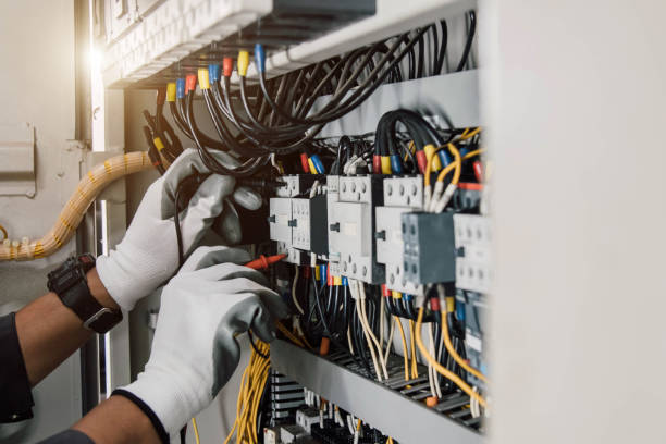 Best 24-Hour Electrician  in Wamego, KS